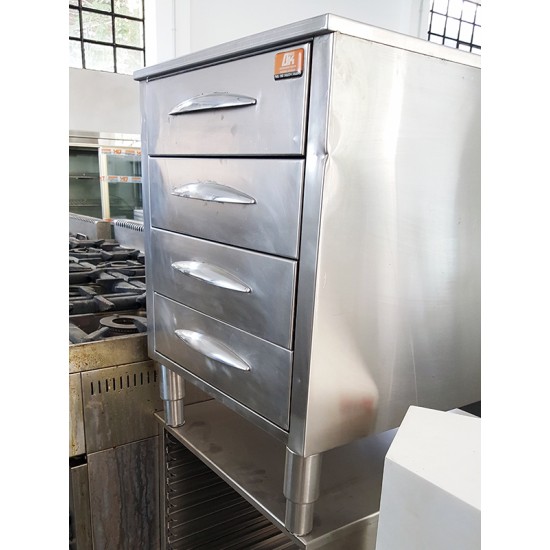 ΕΡΜΑΡΙΟ ΜΕ ΣΥΡΤΑΡΙΑ