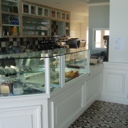 ΑΡΙΣΤΟΝ ΚΑΦΕ ΣΝΑΚ ΜΠΑΡ ΣΠΕΤΣΕΣ