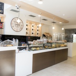 BISCOTTI HOUSE CAFE CONFISERIE ΧΑΛΑΝΔΡΙ