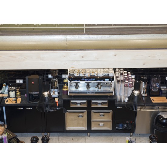 DELICIOUS ΚΑΦΕ ΣΝΑΚ ΜΠΑΡ ΠΕΙΡΑΙΑΣ 