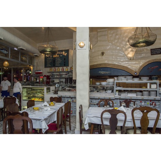 ΨΙΨΙΝΑ ΨΑΡΟΤΑΒΕΡΝΑ ΠΑΛΑΙΟ ΦΑΛΗΡΟ