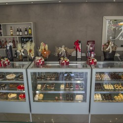 ΡΩΝΗΣ ΖΑΧΑΡΟΠΛΑΣΤΕΙΟ ΓΑΛΑΤΣΙ