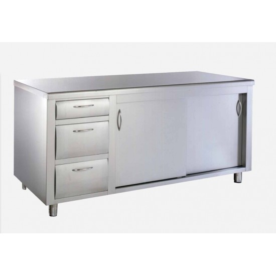 ΕΡΜΑΡΙΟ ΜΕ ΠΟΡΤΕΣ ΣΥΡΟΜΕΝΕΣ ΚΑΙ ΣΥΡΤΑΡΙΑ